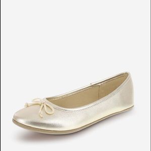 NWT Gold Flats